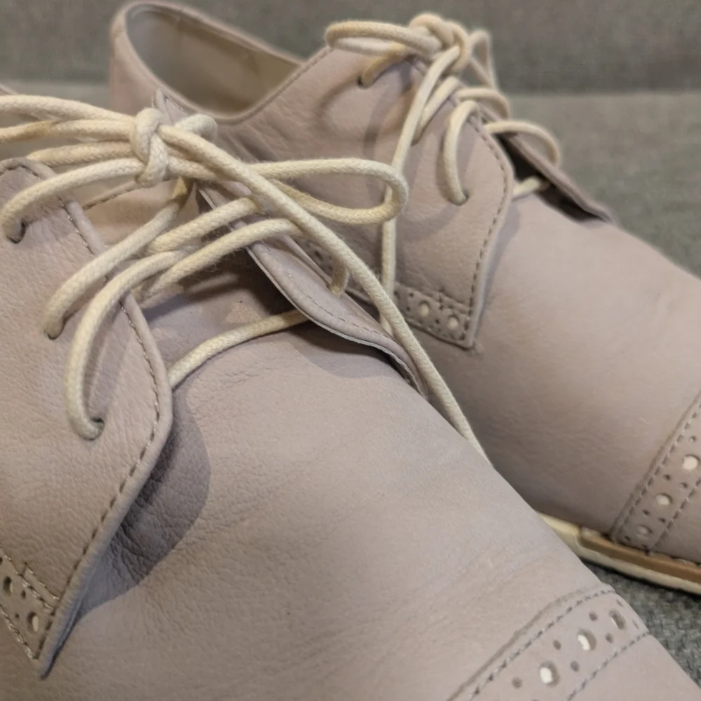 Cole Haan Oxford Shoes with Suede Finish and Lace-Up Design Size 10 - Picture 8 of 13